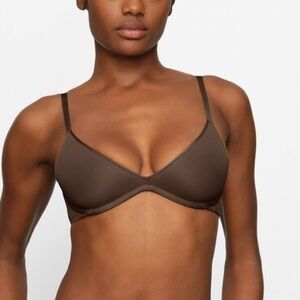 SKIMS scoop bra